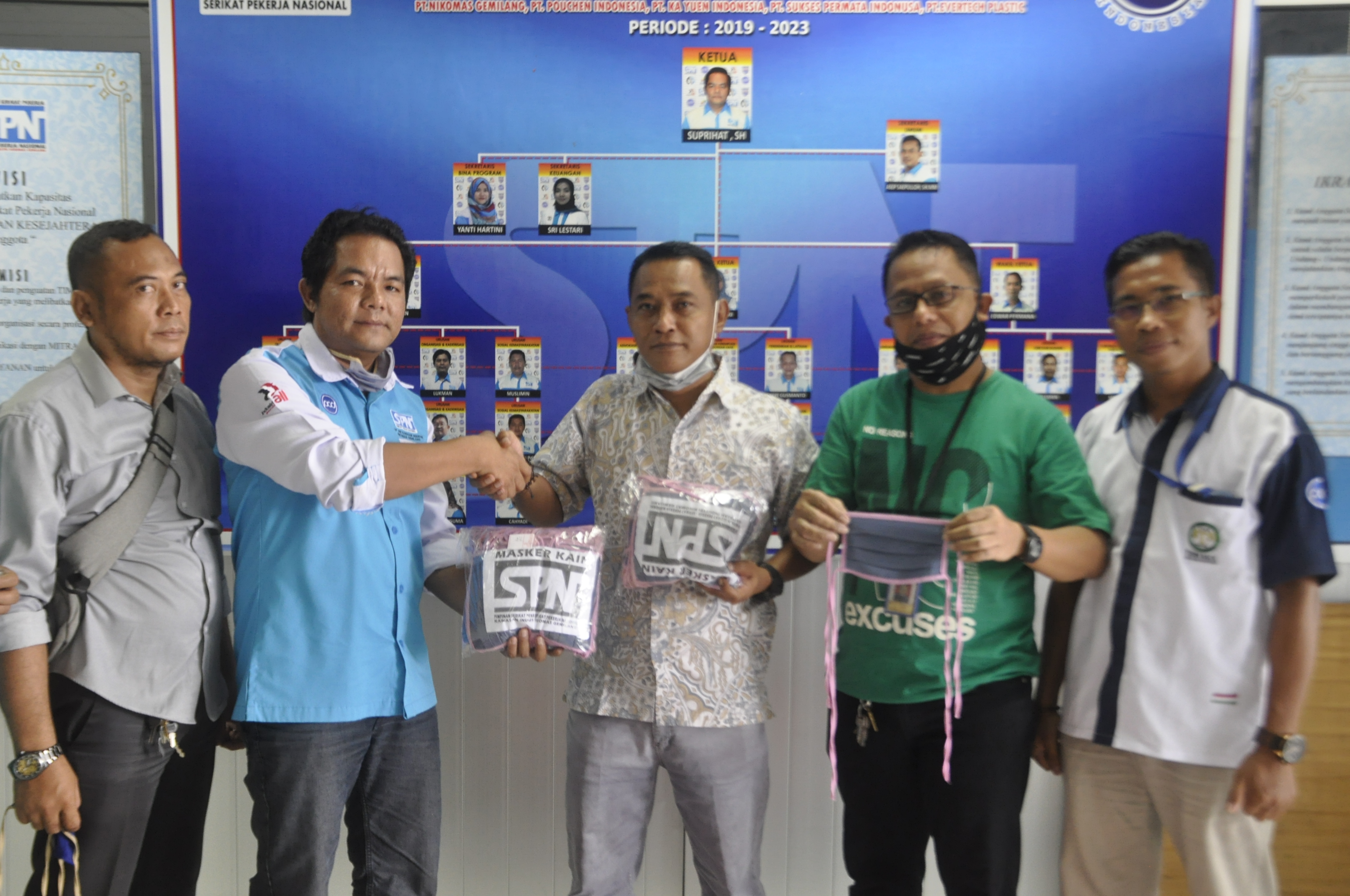 BANTUAN MASKER DISAAT PANDEMI COVID 19