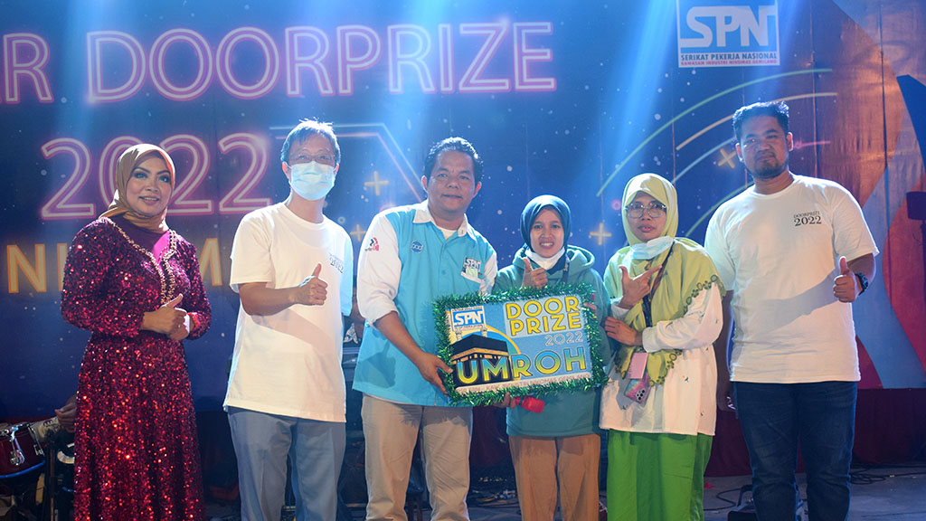 Door Prize Umroh untuk Anggota SPN