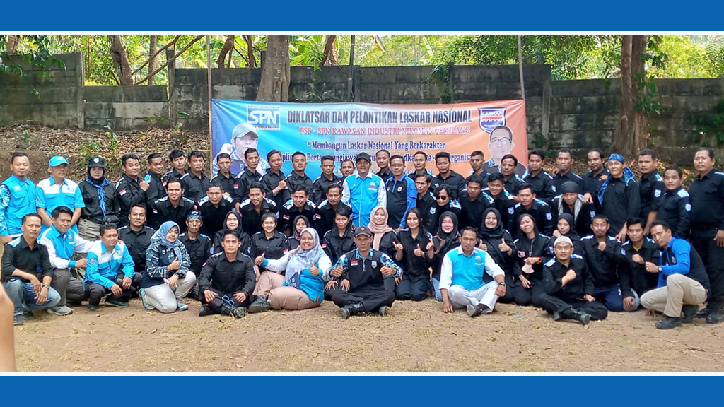 Foto Bersama di kegiatan Pelantikan Laskar Nasional