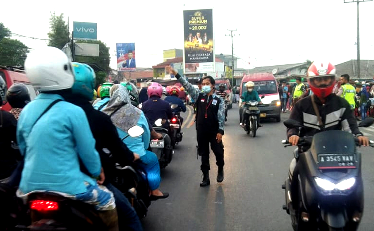 Giat Laskar Nasional Mengurai Kemacetan di Pagi Hari